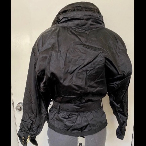 CHIC VINTAGE 1990s BOGNER LADIES SKI JACKET BLACK GOLD BELTED w/ HEADBAND 10 EUC - Picture 7 of 12